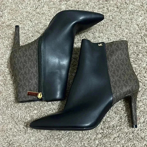 Michael Kors - Picture 3 of 10